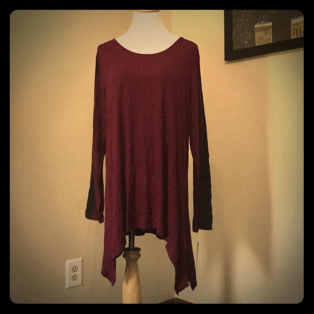 NWT APT 9 LS Tunic Length Tops W/ Lace Sleeves